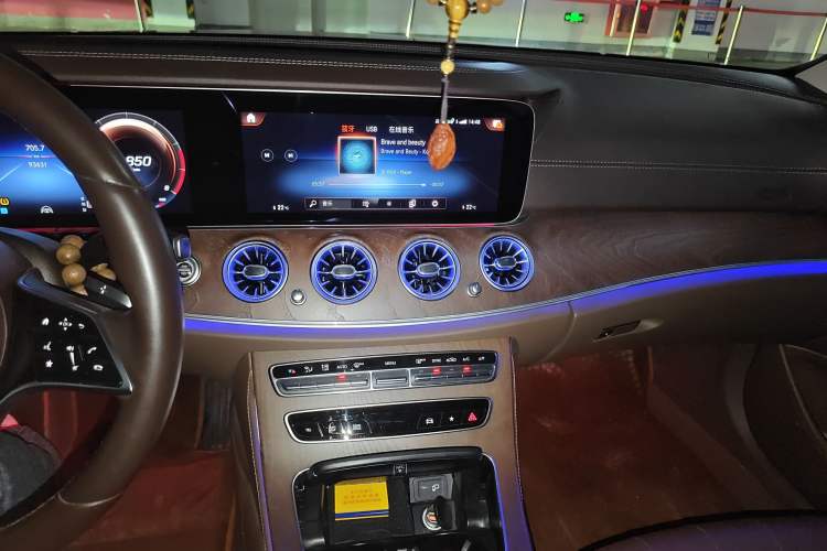 Used Mercedes-Benz E-Class 2022 Updated E 300 L Luxury Edition