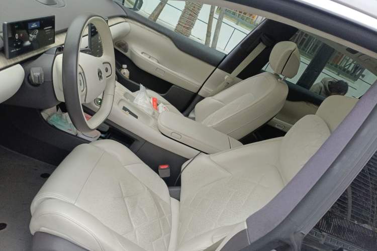 Used Nio ET7 2022 100kWh First Edition Left Front Seat