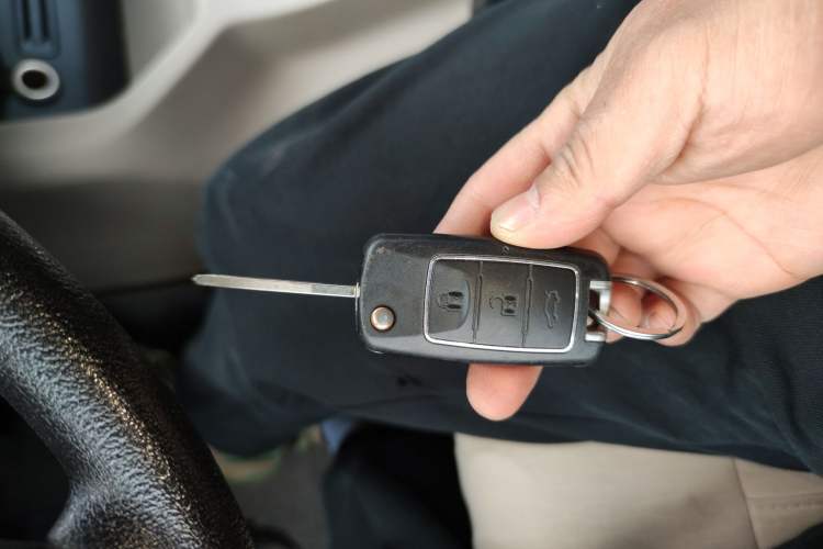 Used FORTHING Lingzhi 2019 Facelifted M5L 1.6L 7-Seater Base Model China VI Standard