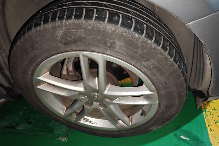 Used Audi Q5 2017 Plus 40 TFSI Technology Model