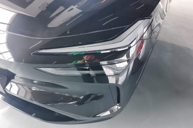 Used ONVO L60 2024 60 kWh Rear-Drive Version