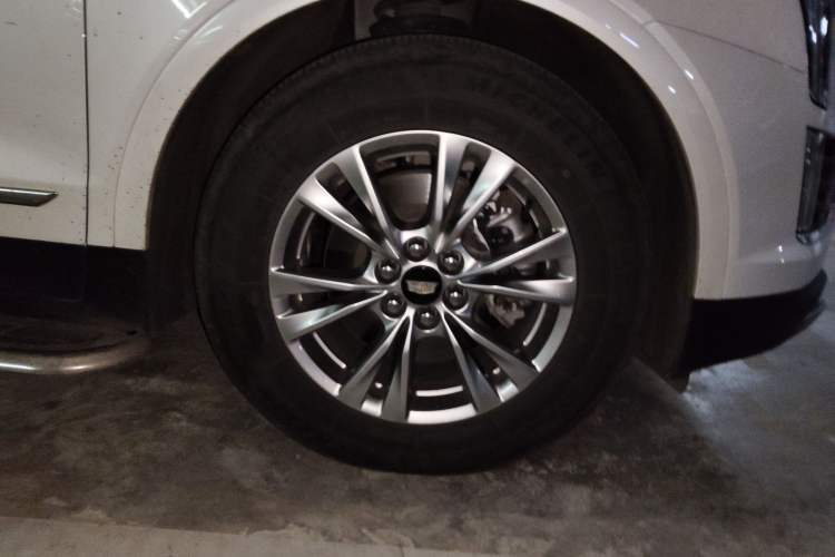 Used Cadillac XT5 2022 2.0T Two-Wheel Drive Luxury Version
