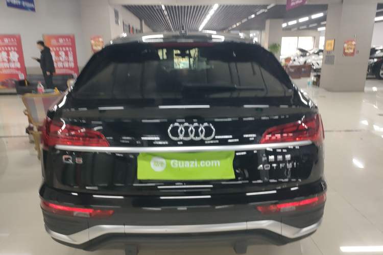 Used Audi Q5L Sportback 2022 40 TFSI Fashion Model