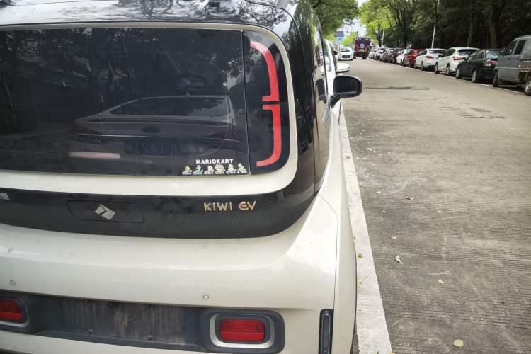 Used Baojun KiWi EV 2021 Designer Lithium Iron Phosphate
