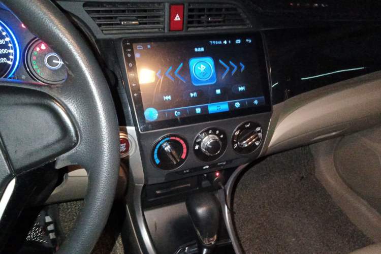 Used Honda Crider 2013 1.8L automatic luxury edition