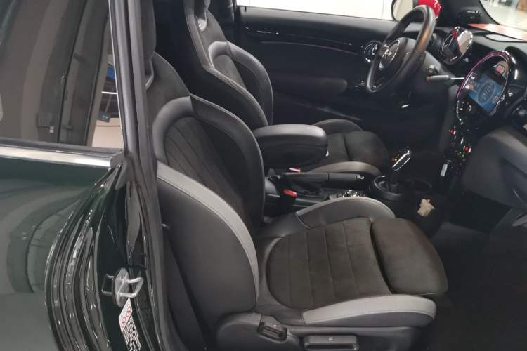 Used MINI JCW 2023 Facelift 2.0T JOHN COOPER WORKS ALL-IN