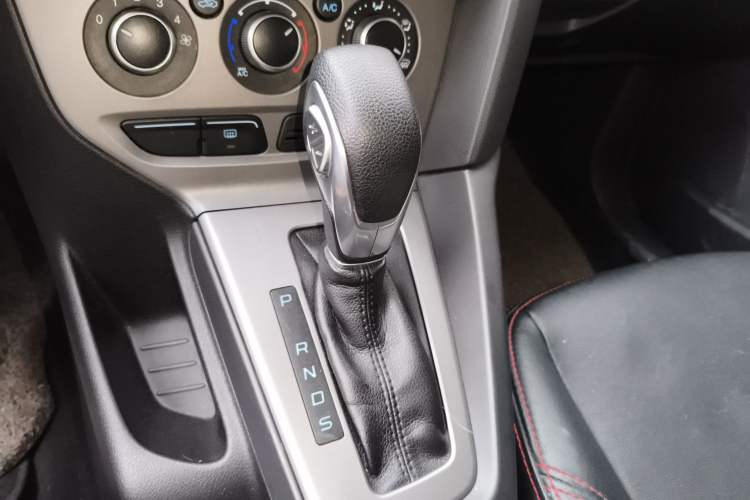 Used Ford Focus 2012 Hatchback 1.6L Automatic Comfort Model
