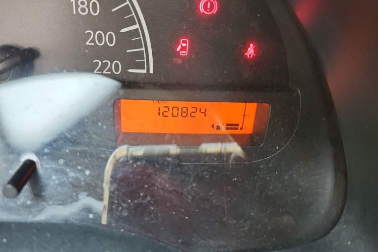 Used Nissan Sunny 2015 1.5XE Manual Comfort Edition