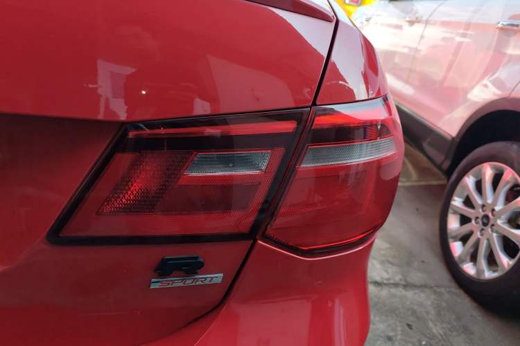 Used Volkswagen Jetta 2015 1.4TSI Automatic Sport Model