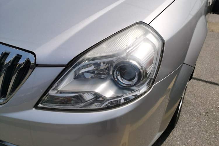 Used Buick Excelle 2015 1.5L Manual Classic Trim Left Front Headlight