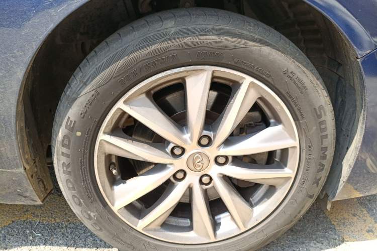 Used Infiniti Q50L 2018 2.0T Comfort Edition China V Standard
