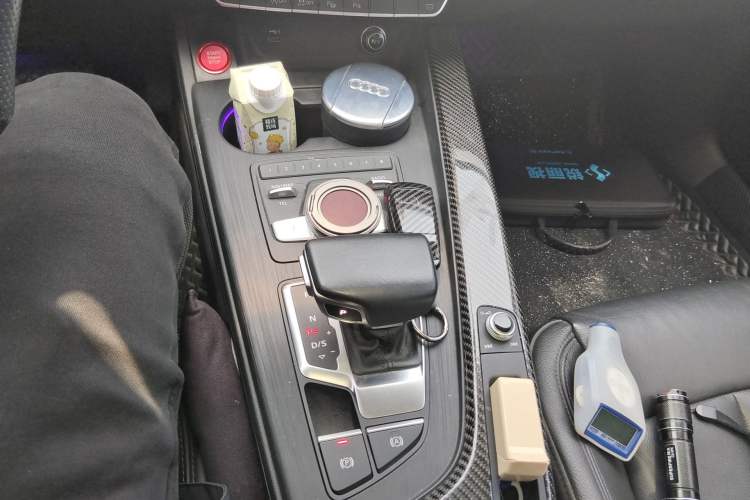 Used Audi A4L 2019 40 TFSI Fashion Edition China VI Emission Standard
