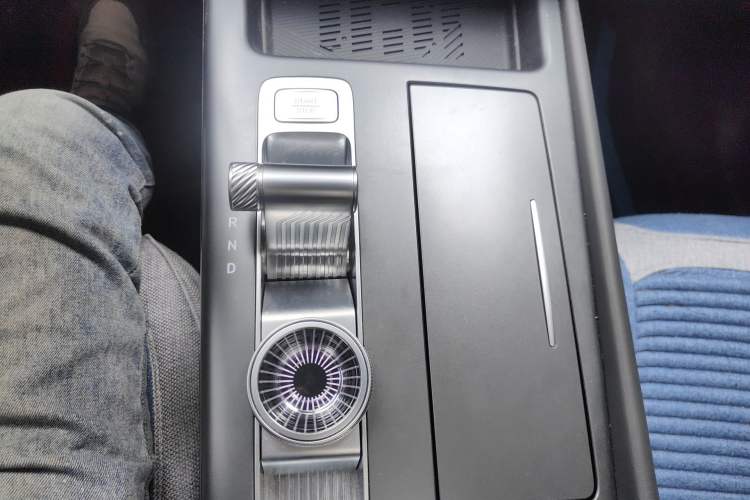 Used BAIC Off-Road BJ30 2024 1.5T Light Wilderness Pro Edition Gear Lever