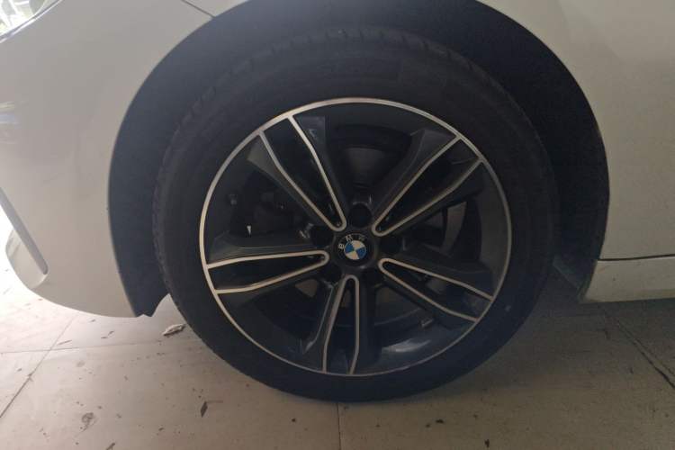 Used BMW 1 Series 2021 120i M Sport Edition Left Front Wheel Hub