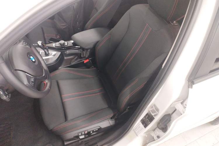 Used BMW 1 Series 2015 120i Sport Design Package Left Front Seat