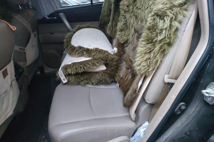 Used Toyota Highlander 2013 2.7L Two-Wheel Drive 7-Seater Zijin Edition Left Rear Seat