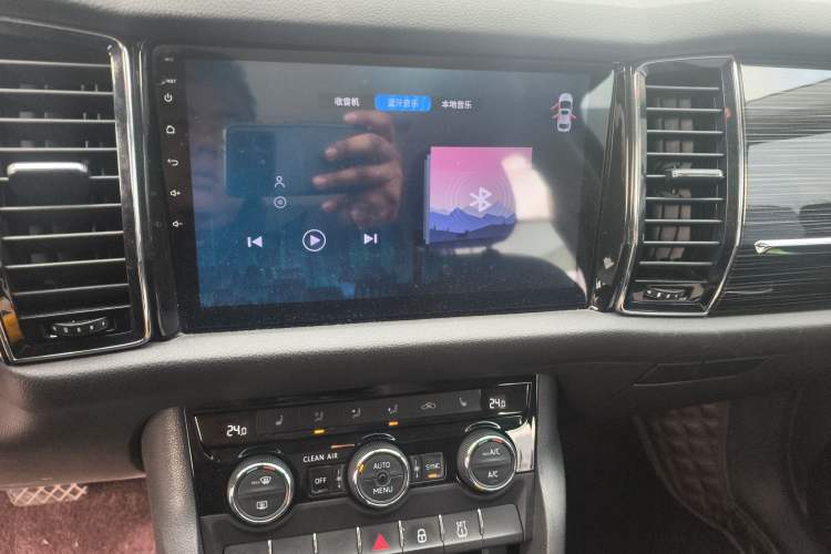 Used Skoda Kodiaq 2018 Facelifted TSI330 5-Seater Two-Wheel-Drive Luxury Enjoyment Edition