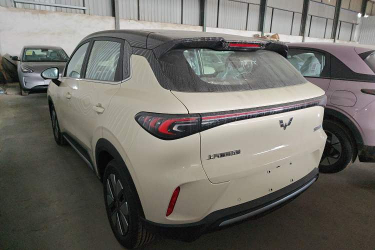 Used Wuling Bingo S 2025 Model 430km Deluxe Edition