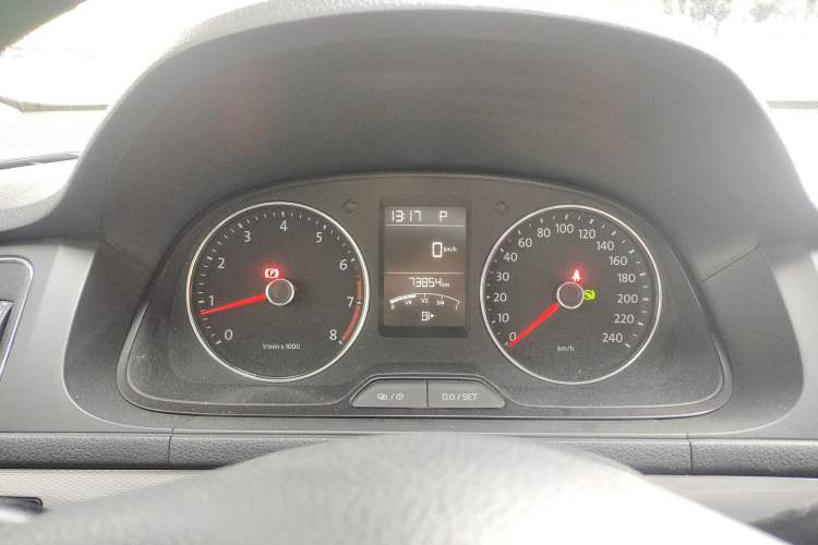 Used Volkswagen Gran Lavida 2013 1.4 TSI Automatic Comfort Model
