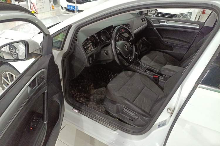 Used Volkswagen Golf 2020 Zhiai Edition 280TSI DSG Comfort Model Driver Seat