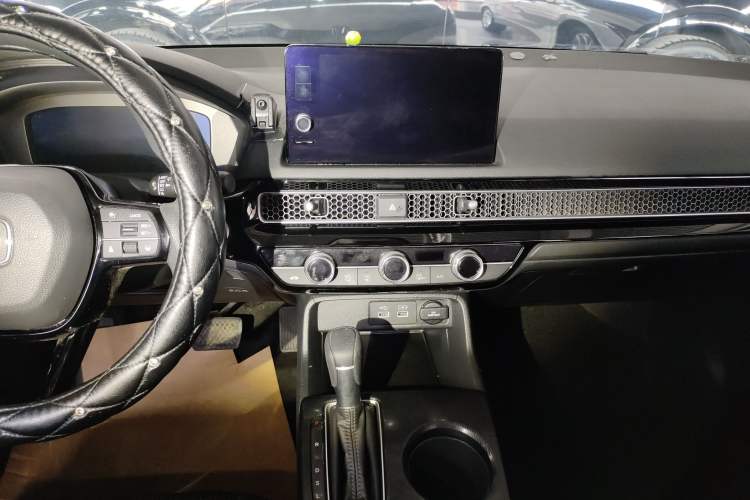 Used Honda Civic 2022 240TURBO CVT Dynamic Edition