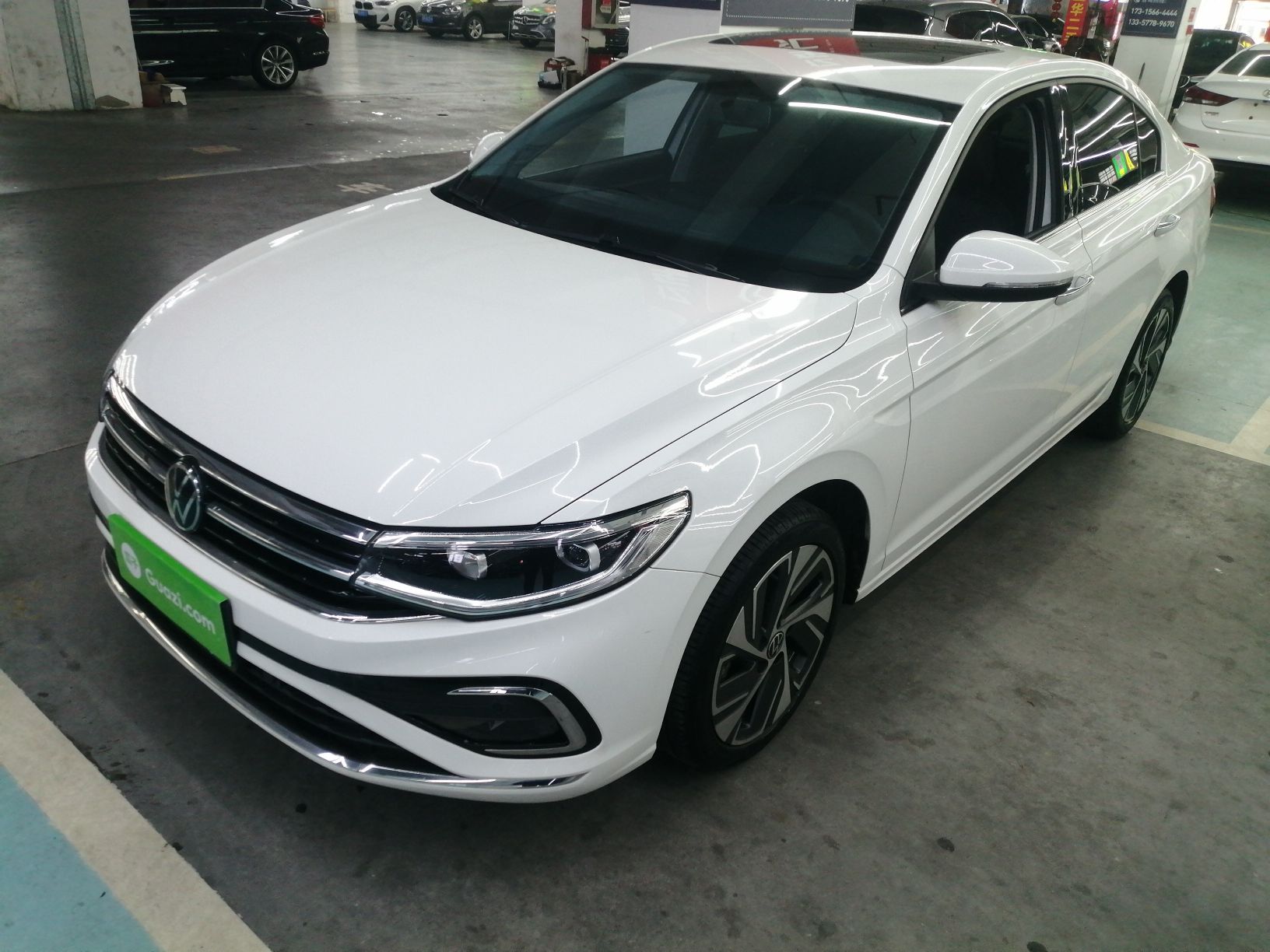 Parte inferior delantera