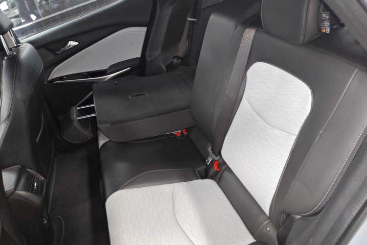 Used Chevrolet Menlo 2022 Starry Edition Left Rear Seat