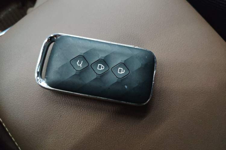 Used Wuling Xingguang S 2024 130km Flagship Version Vehicle Key