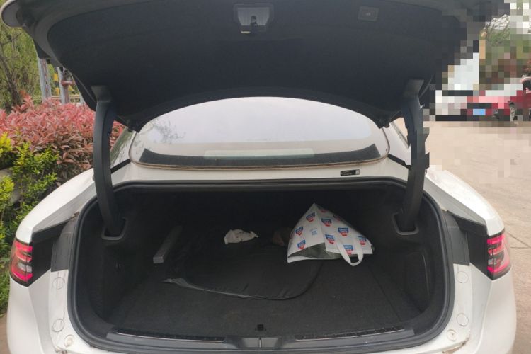 Used Hima Luxeed S7 2024 Pro Model Trunk