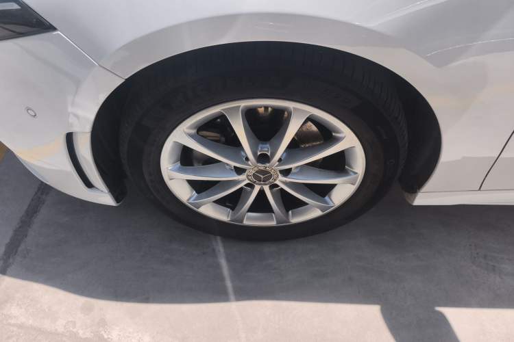 Used Mercedes-Benz A-Class 2020 Restyled A 200 L Sport Sedan Fashion Version
