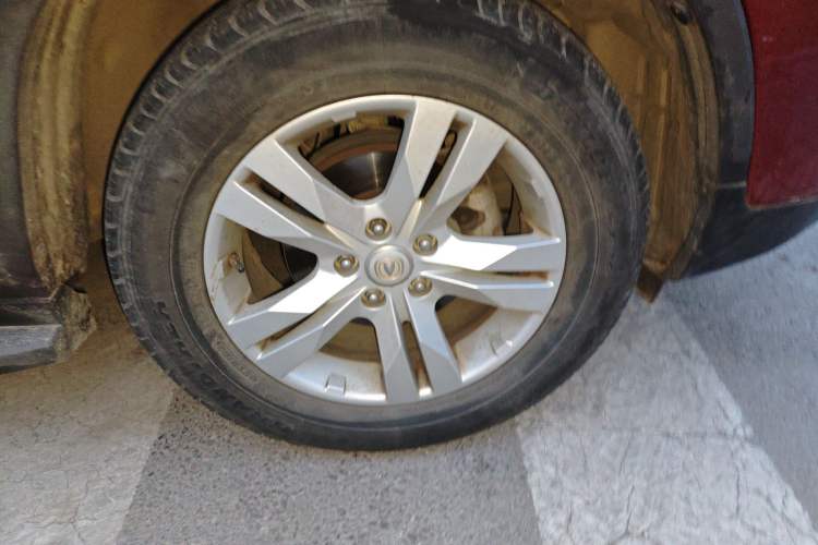 Used Changan CS75 2014 2.0L Manual Luxury Version China IV Standard