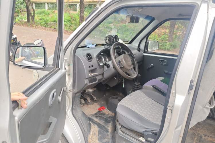 Used Dongfeng Xiaokang K07S 2016 1.0L Practical Version DK10 Driver Seat