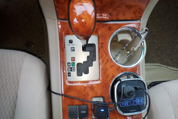 Used Toyota Highlander 2011 2.7L Two-Wheel Drive 7-Seater Elite Edition
