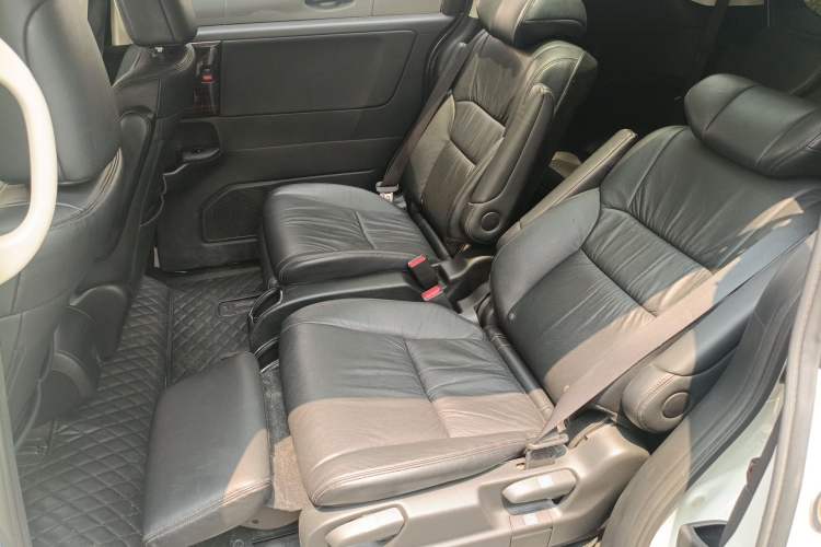 Used Honda Odyssey 2018 2.4L Smart Edition Left Rear Seat