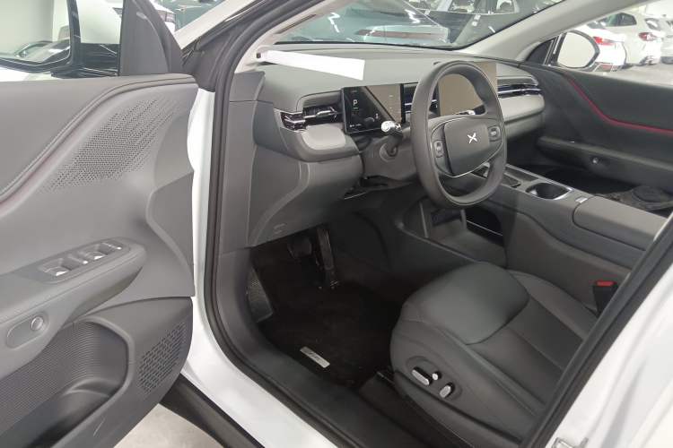 Used XPeng G6 2025 625 Long-Range Max Flagship Edition