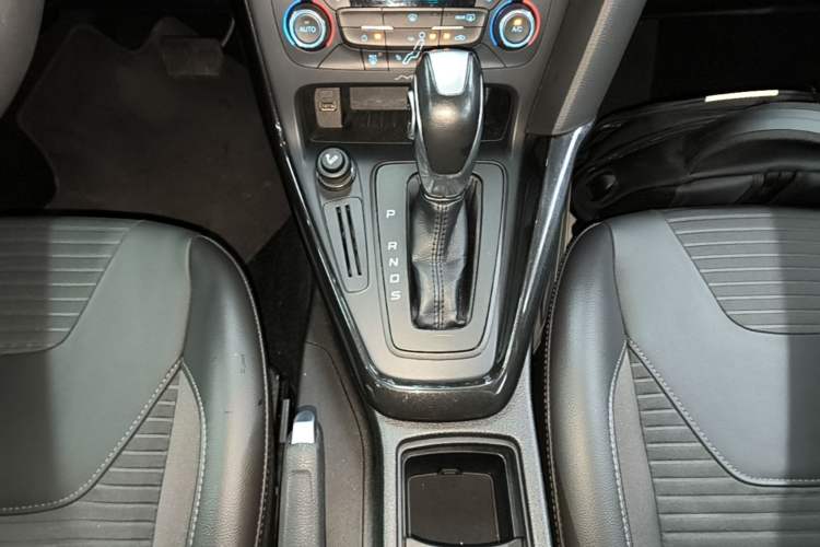 Used Ford Focus 2015 Sedan 1.6L Automatic Trend Model
