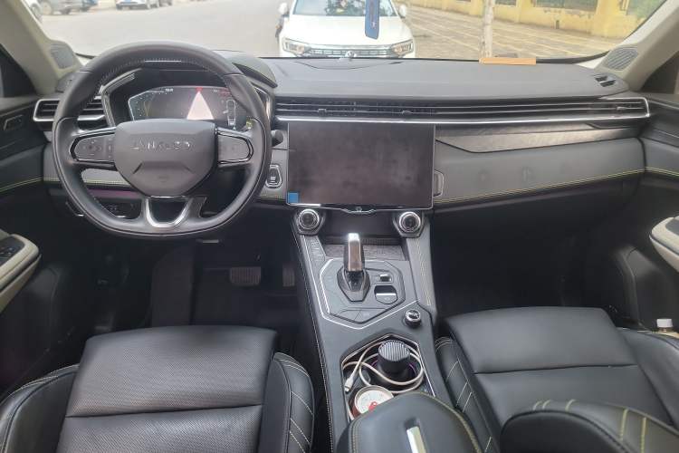 Used Lynk & Co 05 2020 2.0TD Two-Wheel Drive Shine Halo