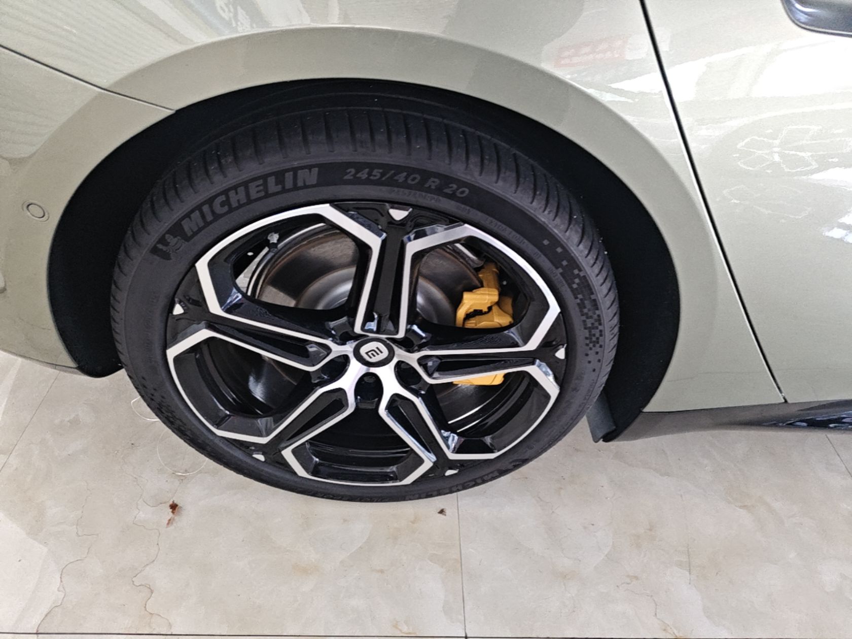 Xiaomi Auto SU7 2024 Rear-Drive Ultra-Long Range Advanced Pro-Level Intelligent Driving Version — снимка 11