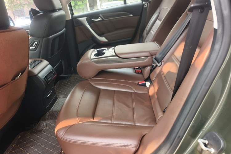 Used Haval H9 2017 2.0T Diesel 4x4 Premium 5-Seater