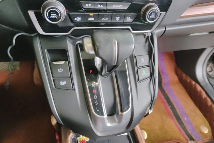 Used Honda CR-V 2021 240TURBO CVT 2WD Fashion Edition
