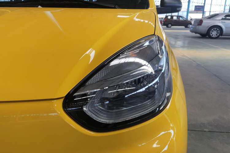 Used Roewe Clever 2022 311km QiQi BoBo Edition Left Front Headlight