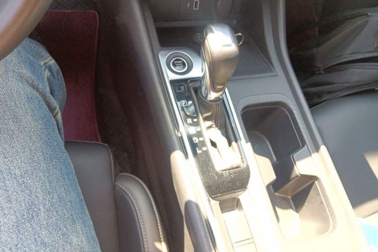 Used Nissan Sylphy 2022 1.6L XL CVT Enjoyment Edition Gear Lever