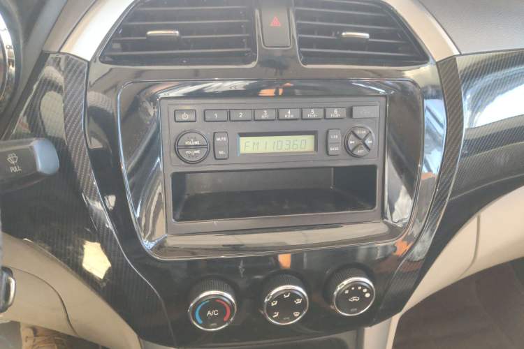 Used Foton Gatu ix5 2016 1.5L Zhiyue Model
