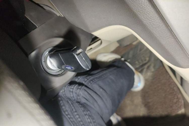 Used Ford Focus 2012 Sedan Classic 1.8L Automatic Fashion Edition
