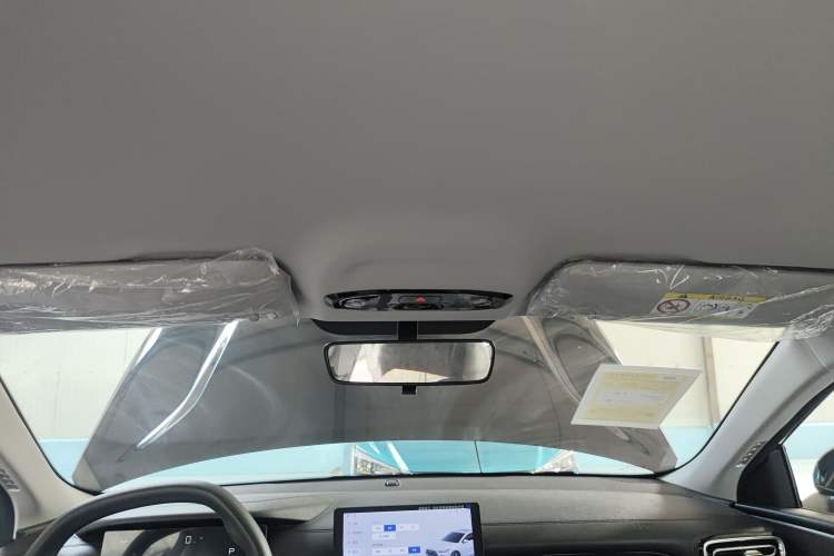 Used Geely Galaxy Stellar 6 2026 Model 60km Free-Style Edition Headliner