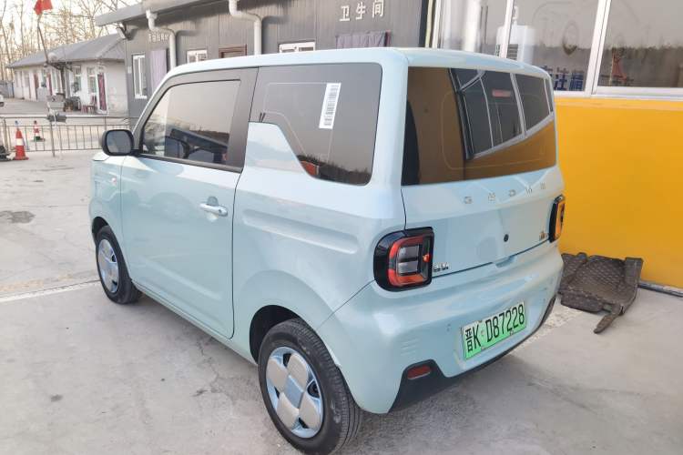 Used Geely Galaxy Panda 2023 Panda Mini 200km Endurance Bear
