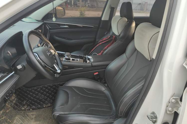 Used CHANGAN CS85 COUPE 2019 1.5T DCT Luxury Version China VI Standard
