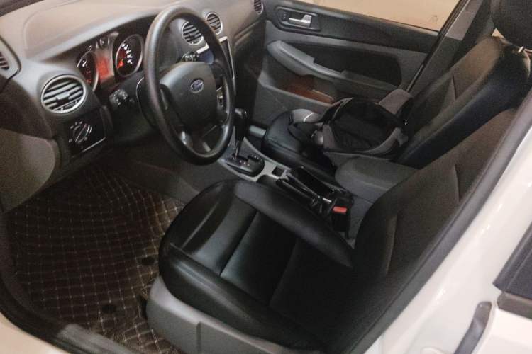 Used Ford Focus 2013 Hatchback Classic 1.8L Automatic Millionth Anniversary Edition