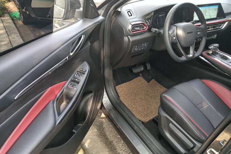 Used Oshan X5 2022 Sport Edition 1.5T DCT Cyclone Assault
