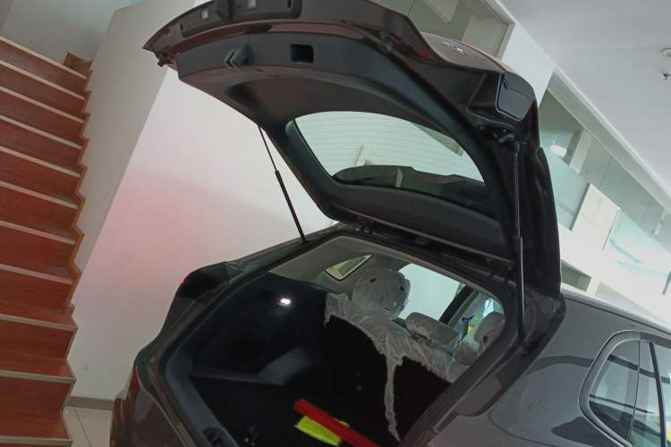 Used Geely Galaxy E5 2026 Model 610km Long-Distance Edition